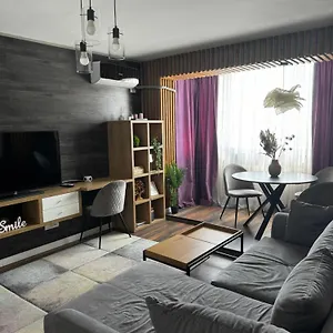 lovely-2-rooms-apartment-in-the-center-of-the-city.bucharesthotelsnow.com/